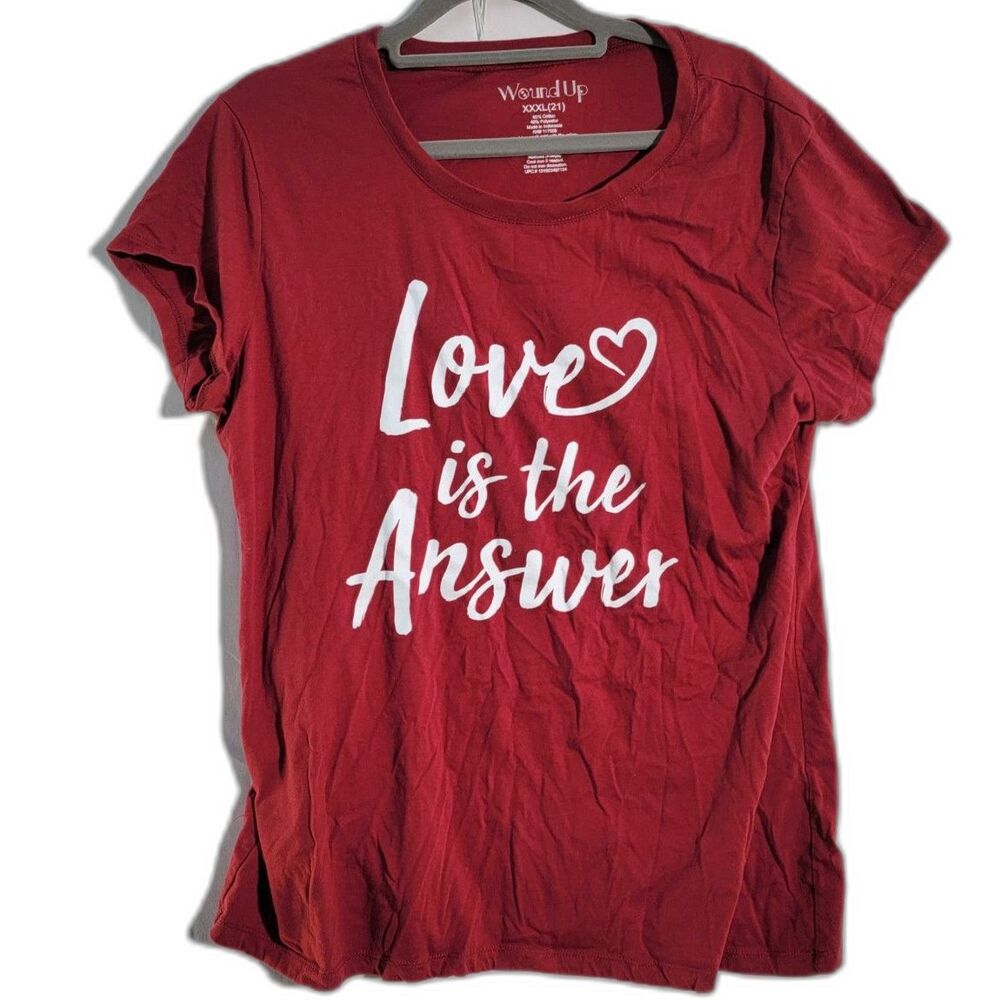 Wound Up Red Statement Tees Love is the Answer Pull-over Cap Sleeve Size XXXL